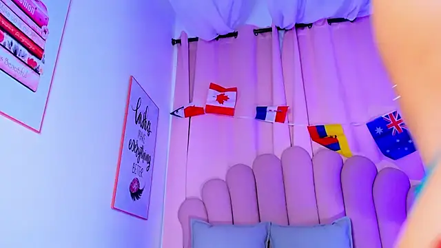 NicoleMadrird webcam