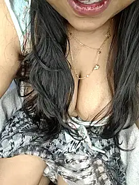 Curvy_Pooja webcam