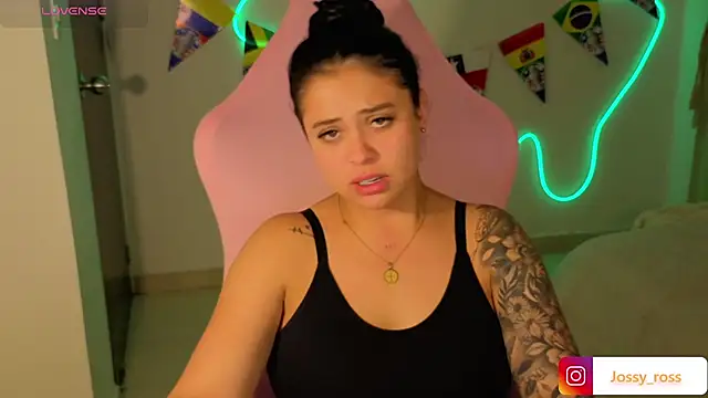 Watch Victoryyy_ live on EroticFlix - High definition streams