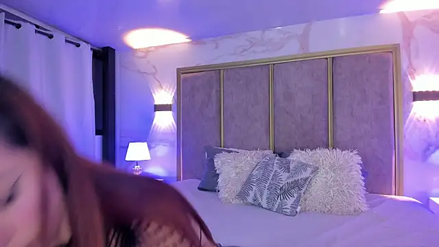 LolaGray__ webcam
