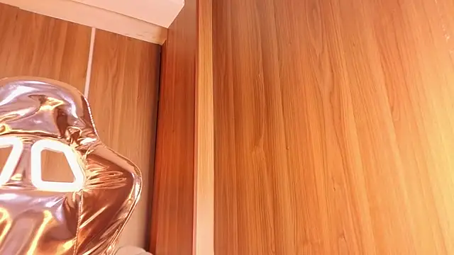 Alina_b_ webcam