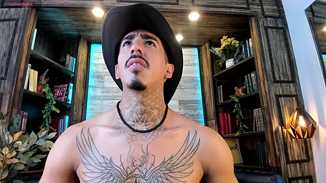 Donovan_Desmond webcam
