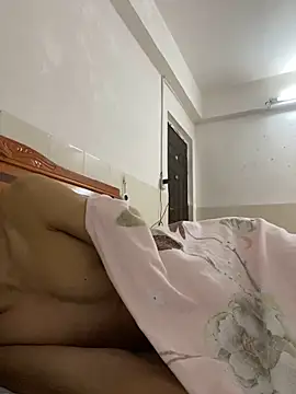 Mr_iphone11 live now