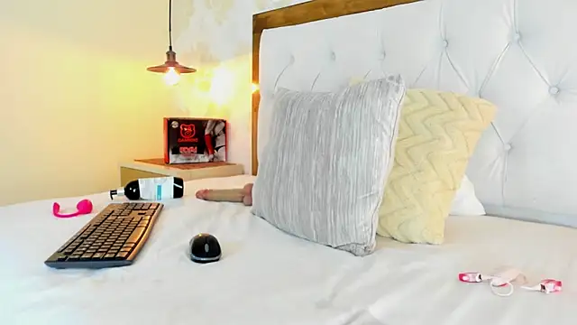 IRISCLARK1 webcam