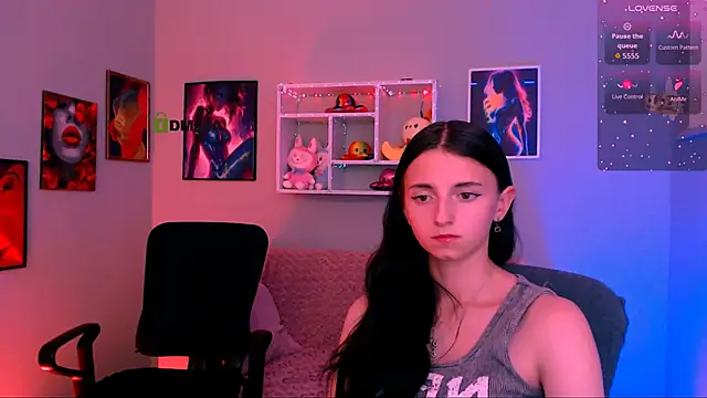 bella_dorn - Bella_dorn's free webcam - UK Sex Cams