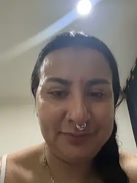Abril_Luv webcam