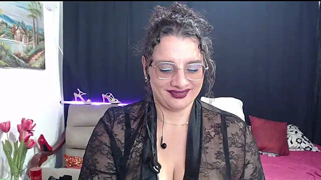 Aleja_Gonzales webcam