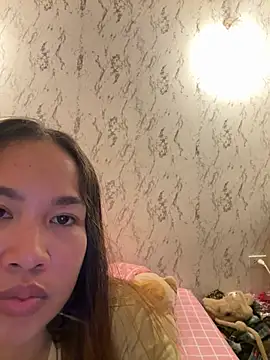 Ponthip live sex cam