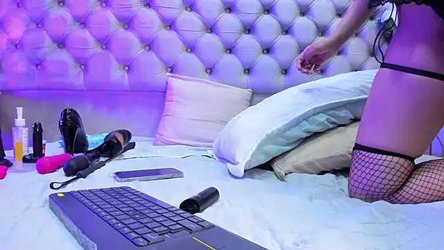 LezyTompson webcam