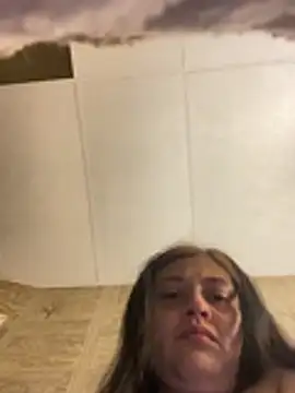 kriztal_pretty webcam