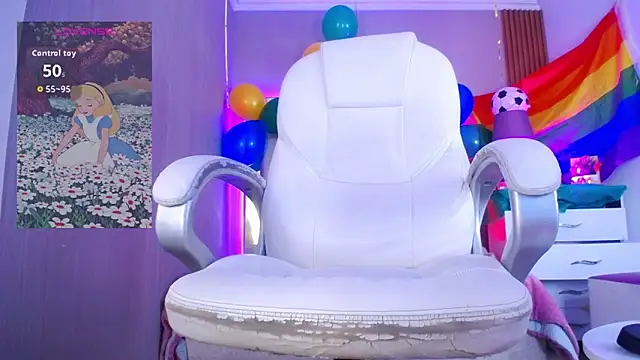 Modèle: Tiffany_Valentiine