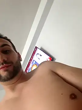 space_couple - Space_couple's free webcam - UK Sex Cams