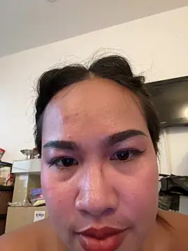 Ponthip webcam