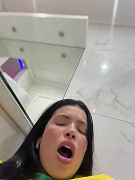 Rafaellaz webcam
