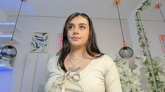 Watch cute__cherry_ live on EroticFlix - High definition streams