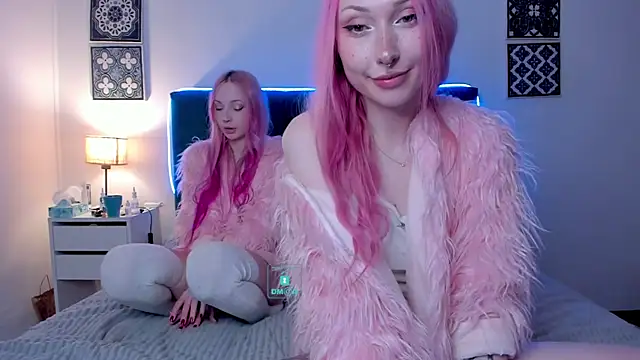 AlexRoseLiRed webcam