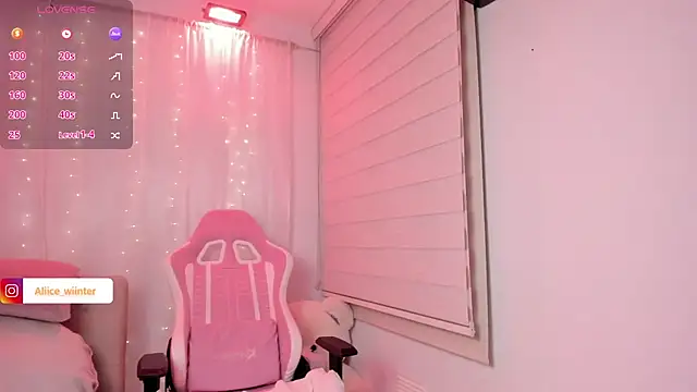 alice_winter_ (F young) - First Squirt Today