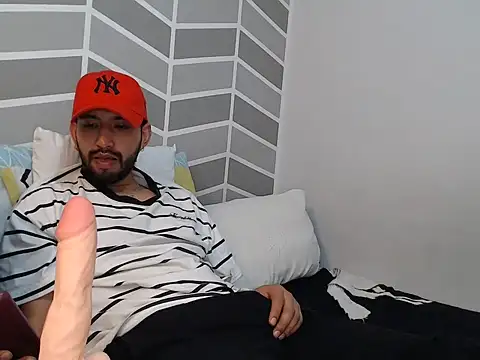 thomass1018 webcam