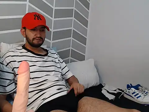 thomass1018 webcam