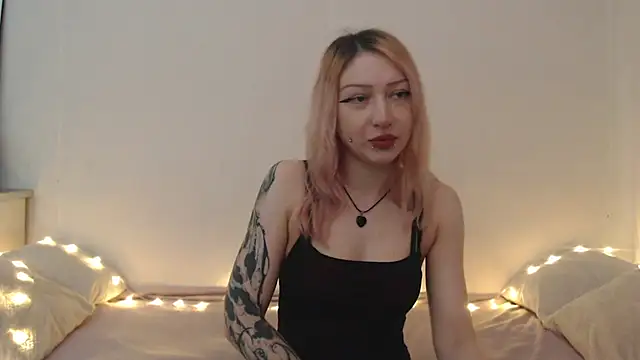 Emily_hardcore