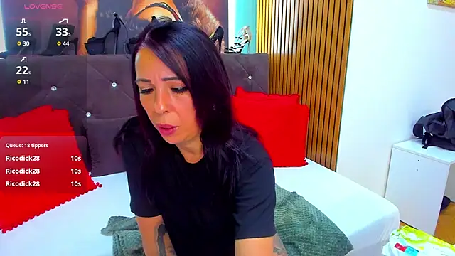 LauraSiin webcam