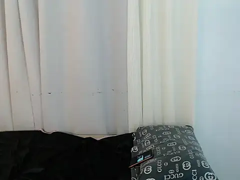 Ur_Goddes_Barbie webcam