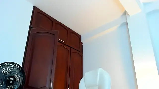 kathyajhonss webcam