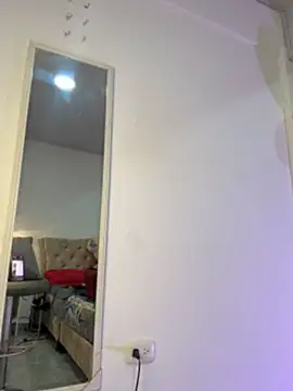 Sarahballiston_ webcam