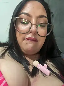 MileyGia webcam