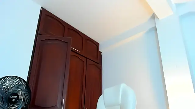 kathyajhonss webcam