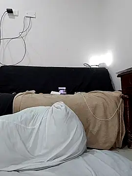 estrella_tasty webcam