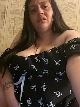 kriztal_pretty webcam