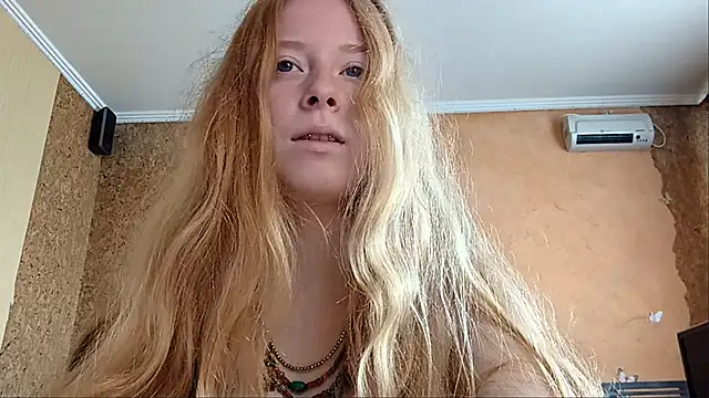 KateVibe_01 webcam