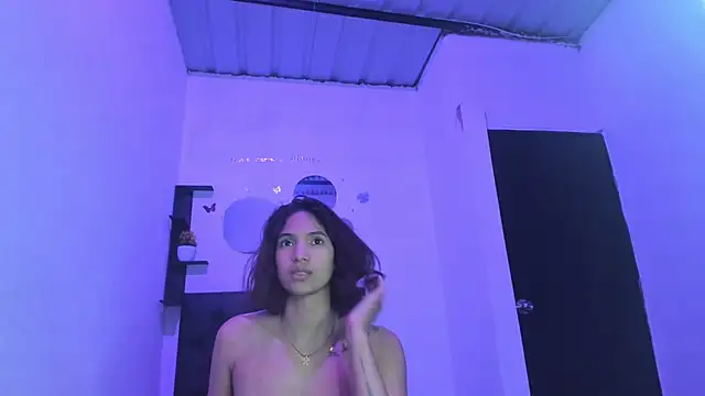 Watch sapphire_brown20 live on EroticFlix - High definition streams