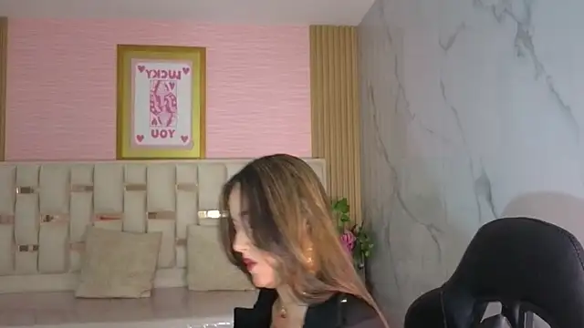 Watch veronicaa_s live on EroticFlix - High definition streams