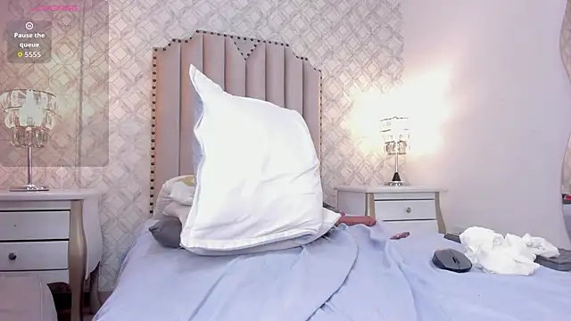 Watch zoejenner_ live on EroticFlix - High definition streams