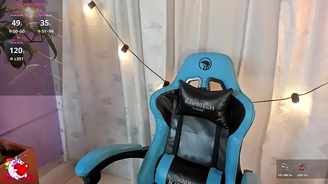 Lia_little18 webcam