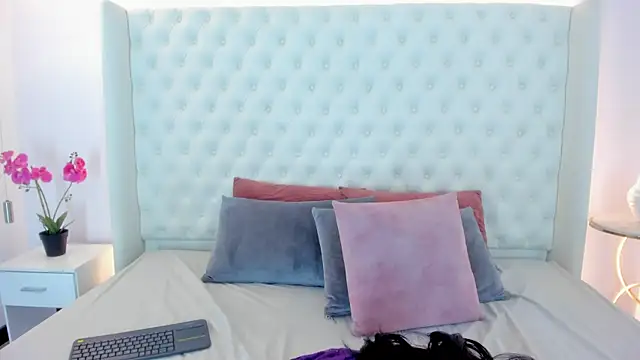 Byanca_Heart webcam