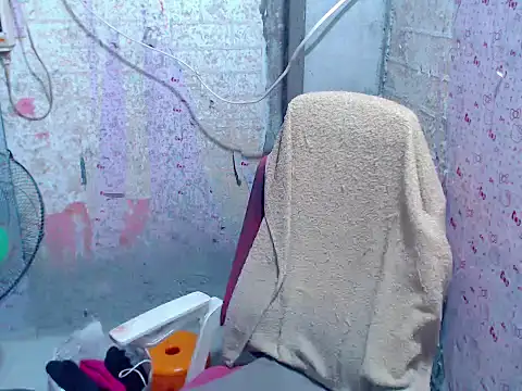 JuicyFoxCock webcam