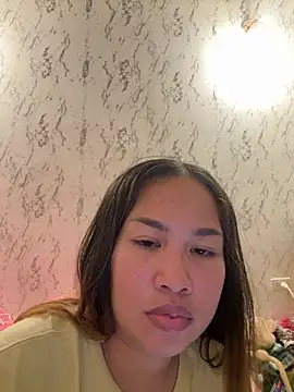 Ponthip webcam