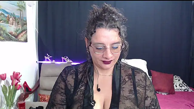 Aleja_Gonzales webcam