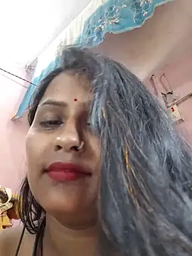 Jasmine_Januja webcam