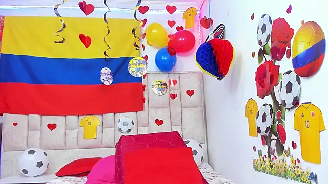 Celeste_Lincon webcam