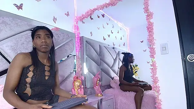 Ana__dim webcam