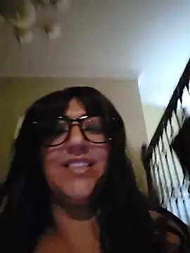 LittleMissEeve webcam
