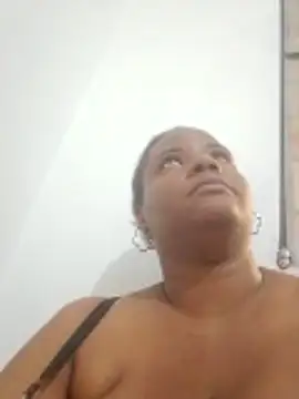 bigtitssxx webcam