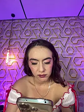 Watch MelanyyJhonson15 live on EroticFlix - High definition streams