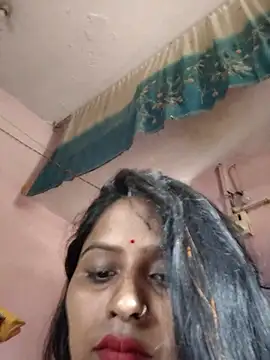 Jasmine_Januja webcam