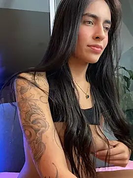 DaphneUwu webcam