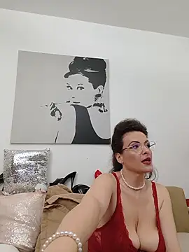 Watch RebeccaNoble live on EroticFlix - High definition streams
